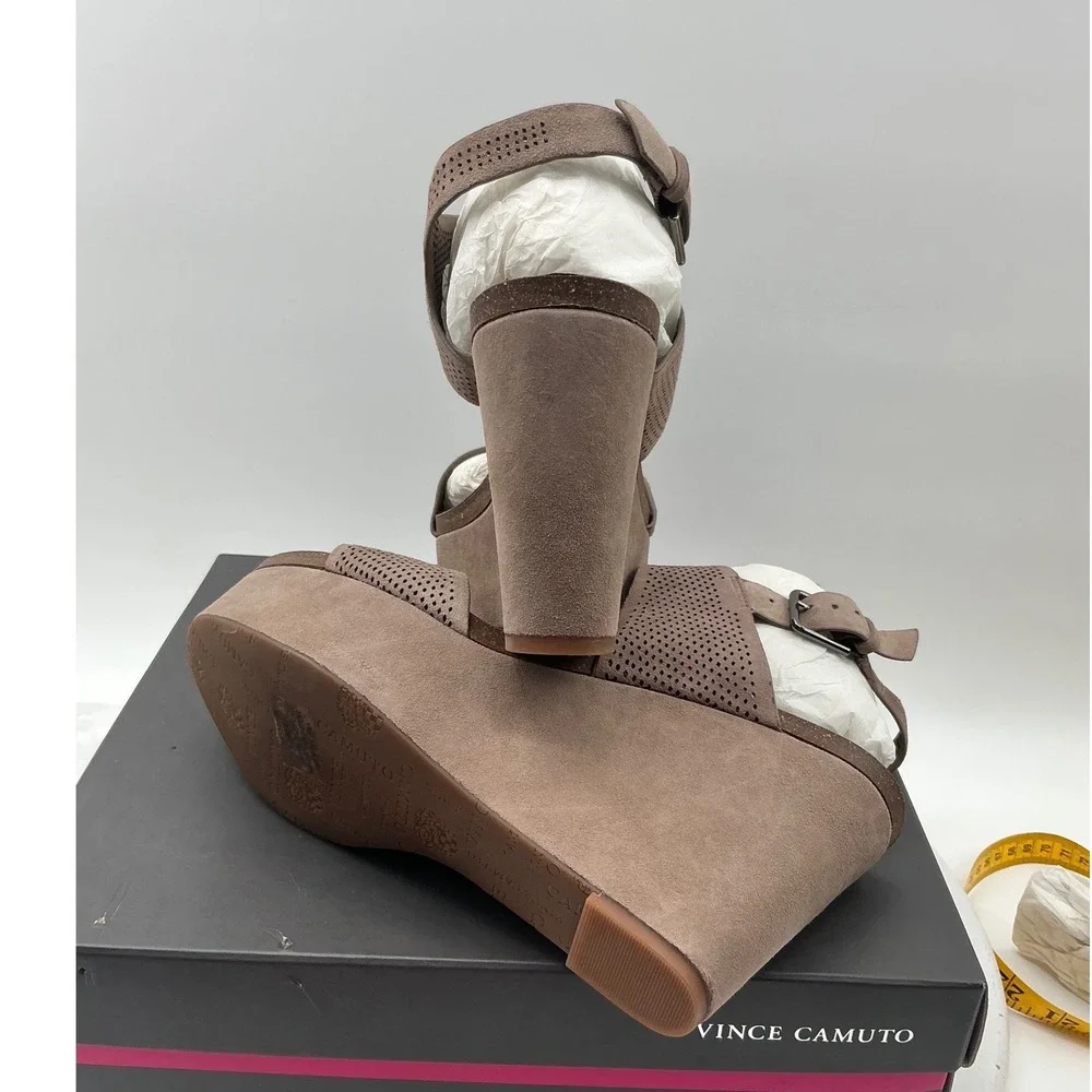 Vince Camuto Vessinta Taupe Suede Perforated Platform‎ Wedge Sandals 9.5M